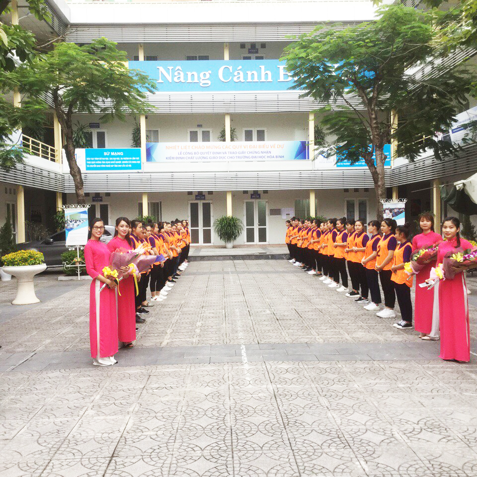 Thông báo tuyển 30 Nữ Thực Phẩm